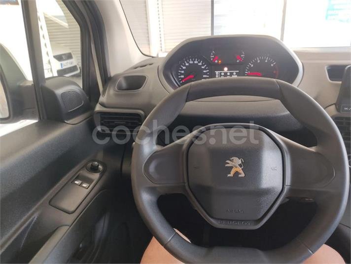PEUGEOT Rifter Active Pack Standard BlueHDi 73kW 5p.
