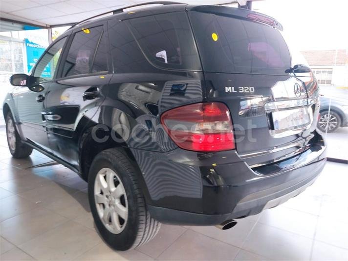 MERCEDES-BENZ Clase M ML 320 CDI 5p.