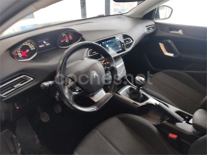 PEUGEOT 308 Active Pack BlueHDi 130 SS MAN 5p.