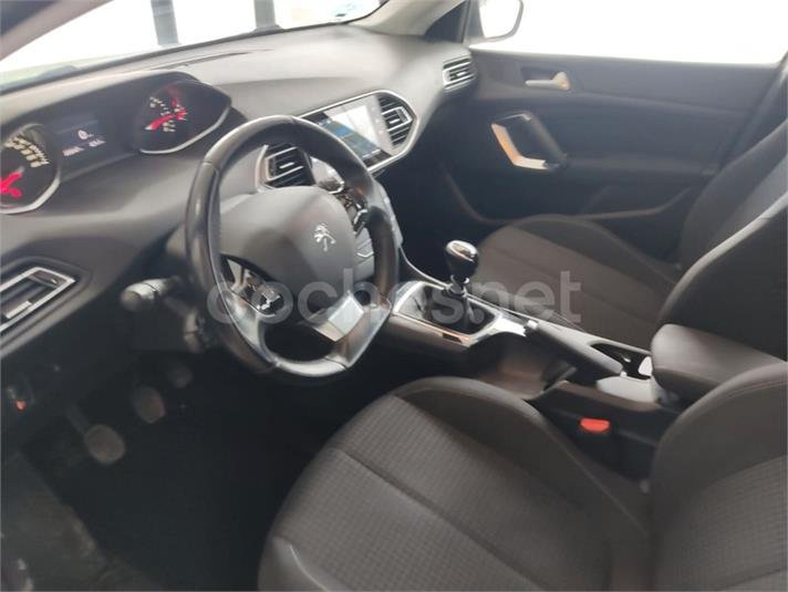 PEUGEOT 308 Active Pack BlueHDi 130 SS MAN 5p.