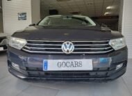 VOLKSWAGEN Passat 1.6 TDI 120cv Premier 5p.