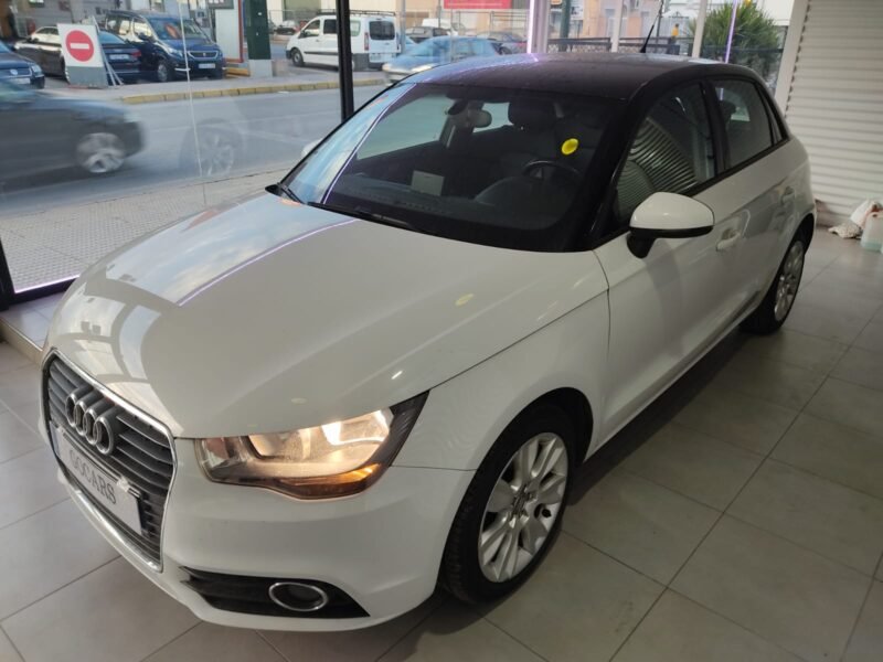 AUDI A1 Sportback 1.6 TDI 90cv Ambition 5p.