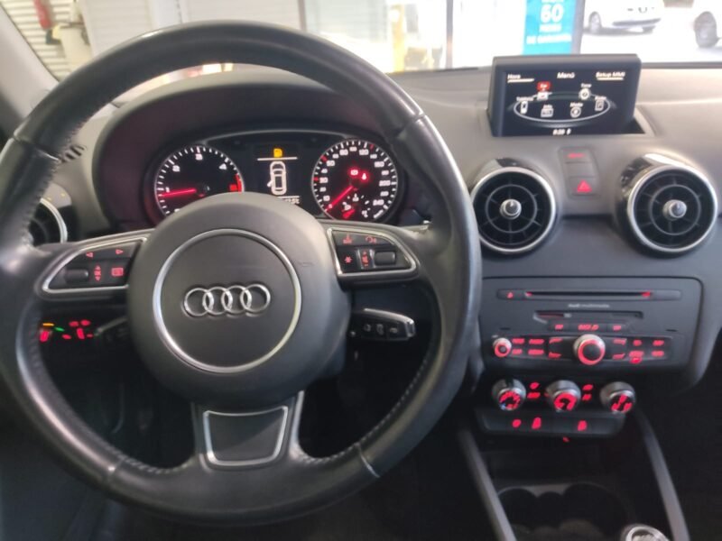 AUDI A1 Sportback 1.6 TDI 90cv Ambition 5p.