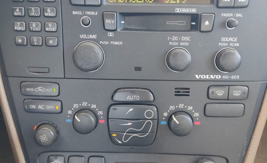 VOLVO S60 2.4 D5