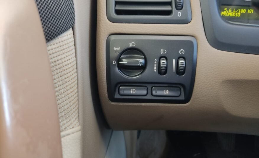 VOLVO S60 2.4 D5