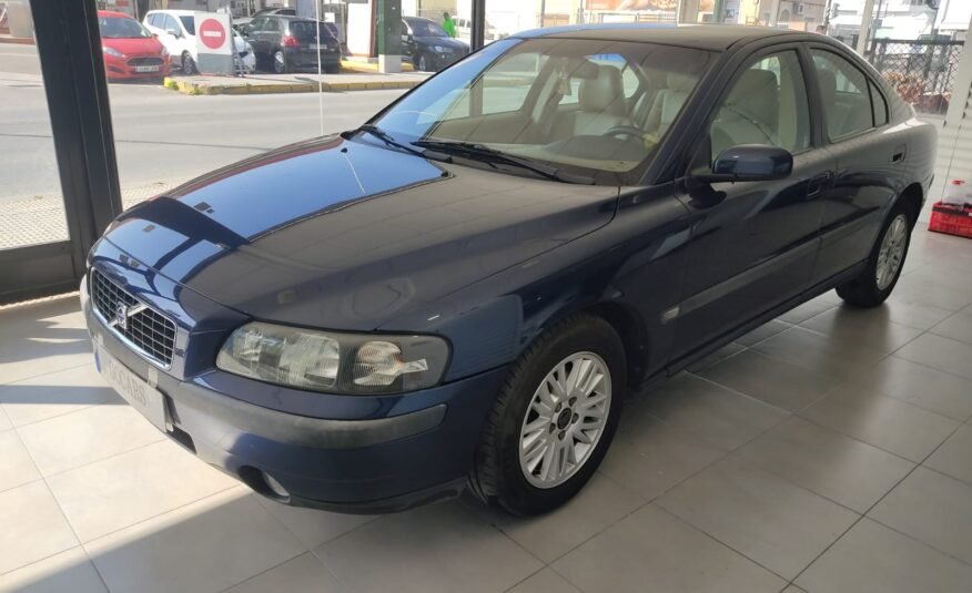 VOLVO S60 2.4 D5