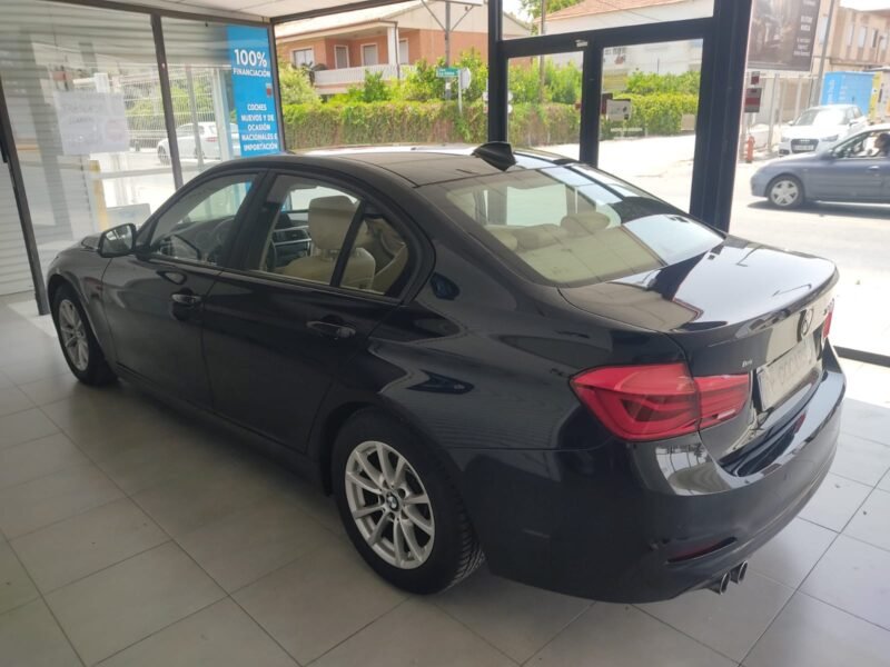 BMW Serie 3 320dA