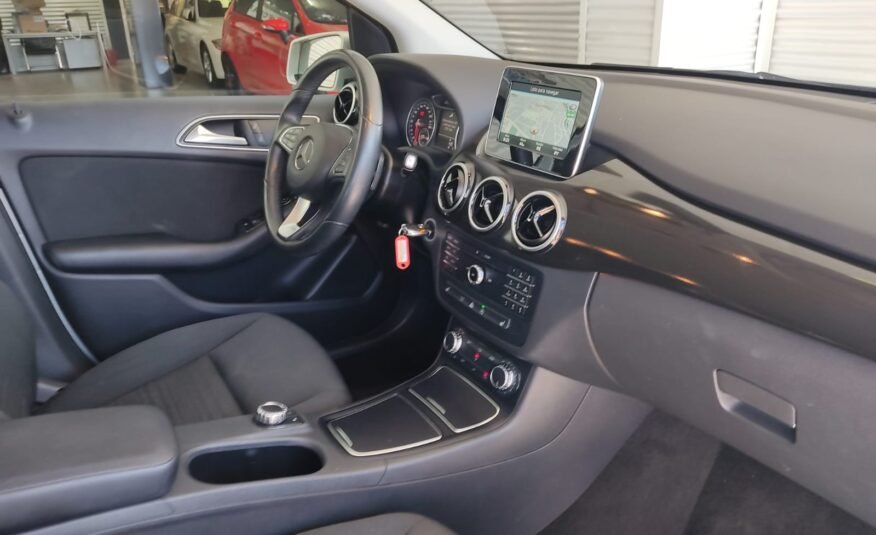 MERCEDES-BENZ CLASE B 180 d 5p.