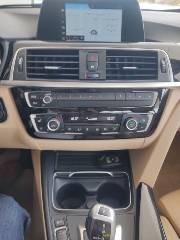 BMW Serie 3 320dA