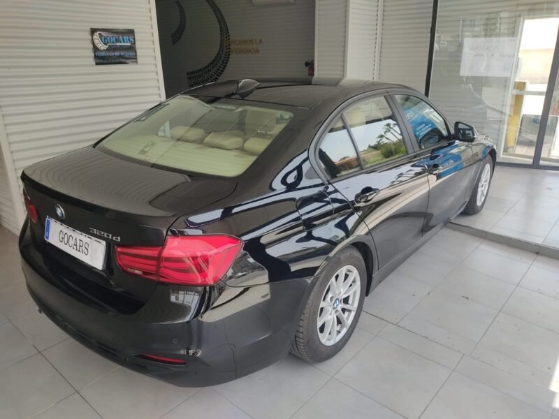 BMW Serie 3 320dA