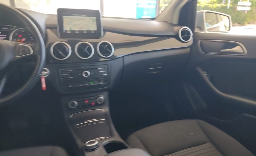 MERCEDES-BENZ CLASE B 180 d 5p.
