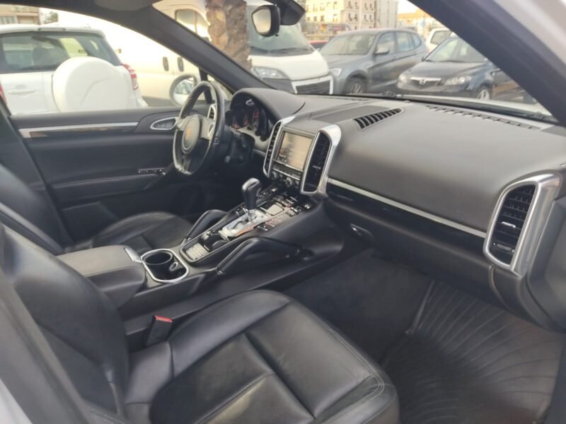 PORSCHE Cayenne CAYENNE DIESEL M