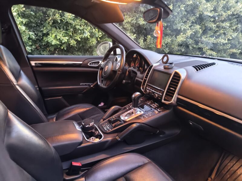 PORSCHE Cayenne CAYENNE DIESEL M