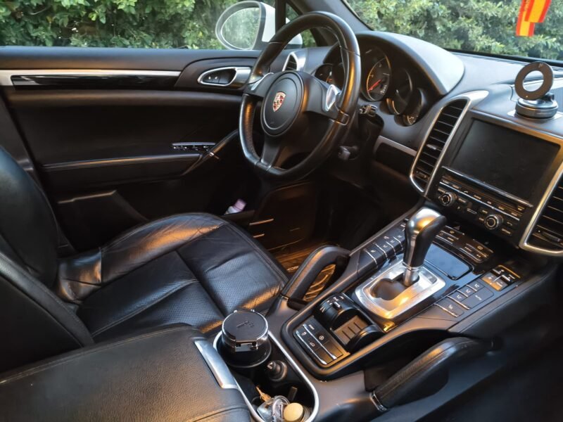 PORSCHE Cayenne CAYENNE DIESEL M