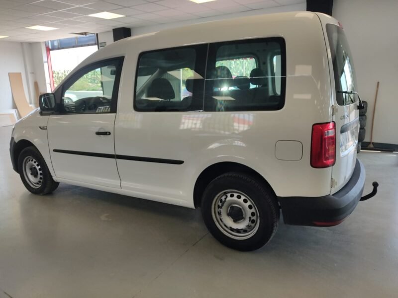 VOLKSWAGEN Caddy 2.0 TDI